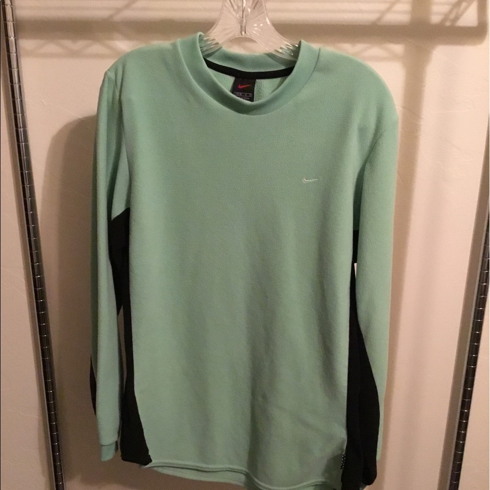 Nike fleece pullover